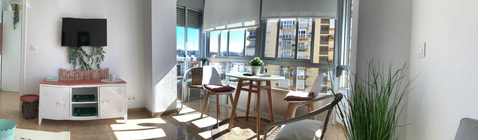 Hoja Cala Apartment Алгаробо-Коста Екстериор снимка